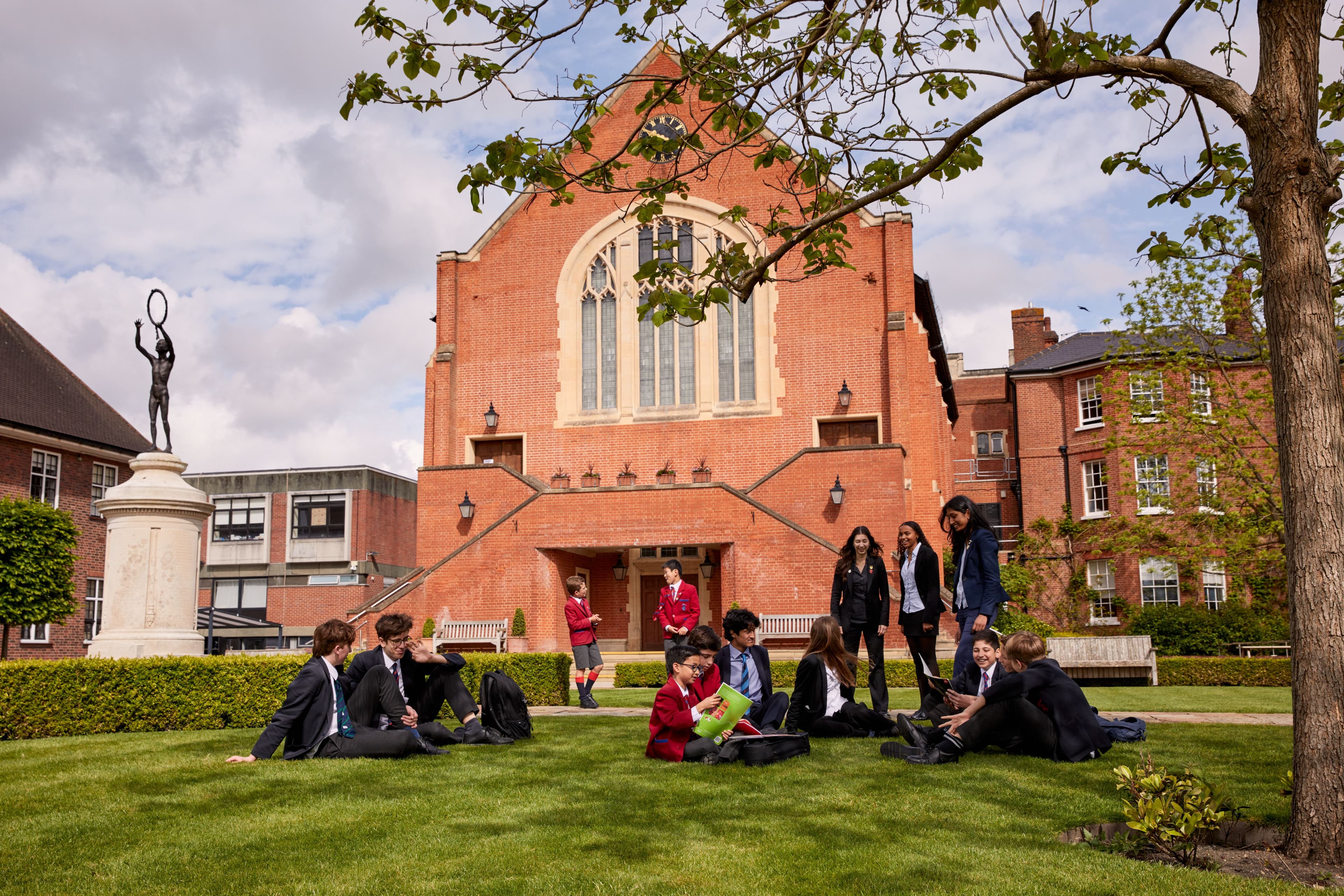 TOP 5 SCHOOL IN THE WORLD